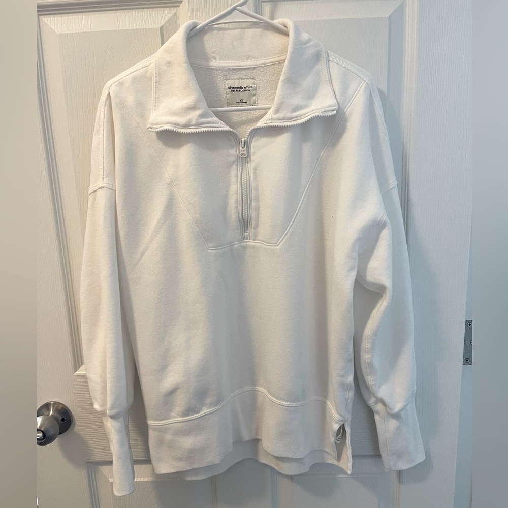 Abercrombie & Fitch Oversized Half-Zip Hoodie